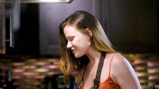 Favorite Meal Alison Rey, Hazel Moore - Girlsway