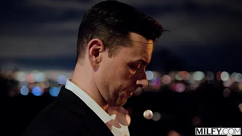 Milfy Bbc Craving Mob Wife Phoenix Gets What She Wants Phoenix Marie & Hollywood Cash