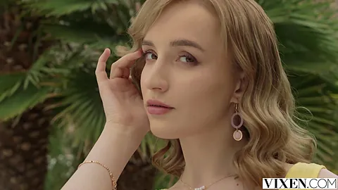 Vixen Gorgeous Pollys Chance Encounter Leads To Passion Polly Yangs & Matthew Meier