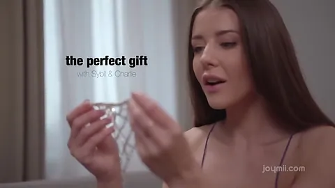 Joymii The Perfect Gift Charlie Dean, Sybil