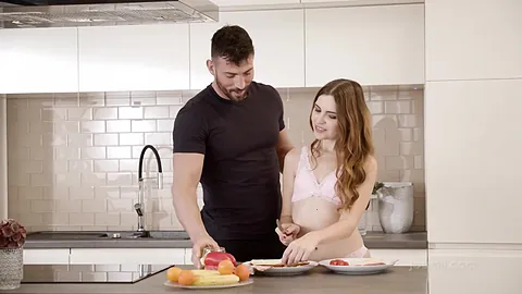 Joymii Beauty For Breakfast Maximo Garcia, Miriam More