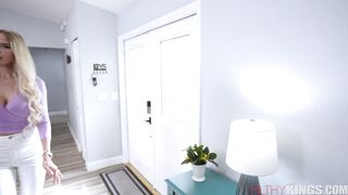 Watch Elisa Bethann & Tony Rubino's raw sexcapades in Apovexperience