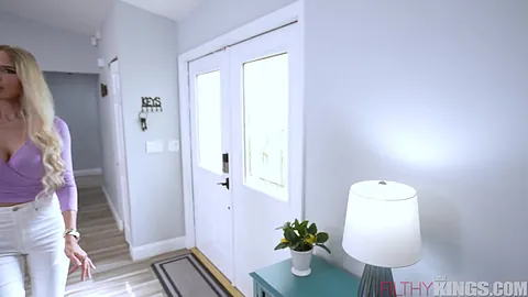 Watch Elisa Bethann & Tony Rubino's raw sexcapades in Apovexperience