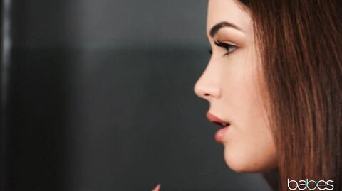 Evelyn Claire's steamy self-love film will make you drool with lust