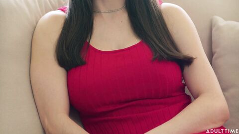 Lexi Luna gets up close and personal with all-sex action