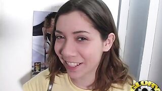 Watch this amateur slut get a messy facial at the glory hole while playing with her face hole