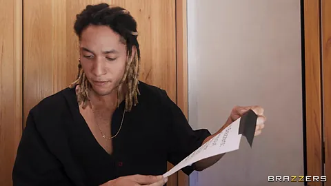 Sex Dollzz Lily Lou, Little Puck, Derek Savage