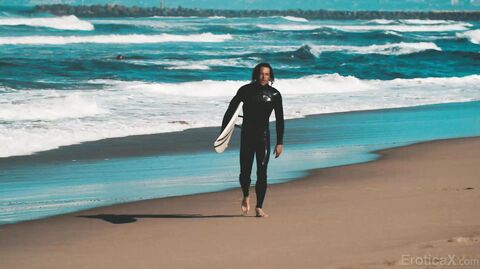 Surfs Up Tyler Nixon Kylie Rocket