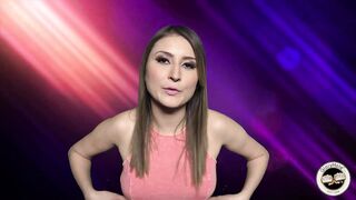 Bliss Dulce and her friends get dirty with BTS Scene