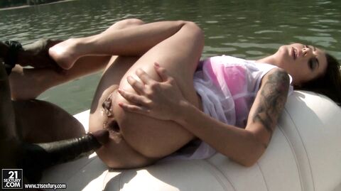 Rowyourboat Wanessa