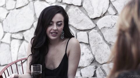Love Song Scene 4 Small Hands Kissa Sins
