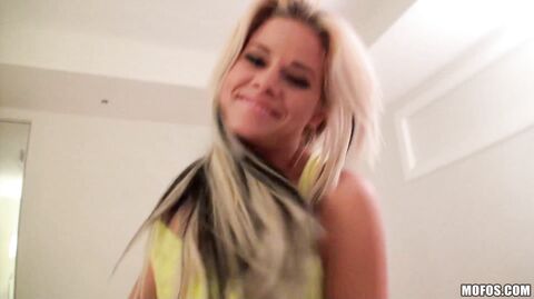 Jessa Rhodes gets pounded hard in public like a pornstar