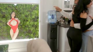 Marley Brinx finally gets her tight pussy penetrated and takes it from behind