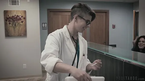 Doctors Origins Donnie Rock Arya Fae