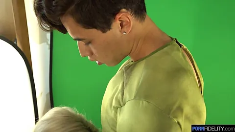 Lisey Sweet's intense BDSM session with rough pounding & cumshot finale - EP826