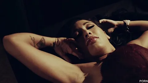 Amia Miley goes wild in steamy threesome with rough sex, deepthroating & facial finish