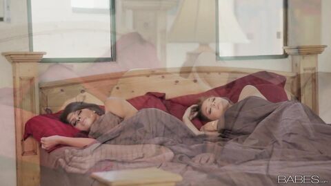 Blonde bombshells get up steamy in passionate morning sex