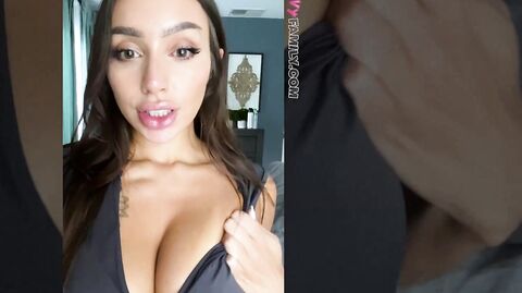 Showing Off For My Stepdad Sisi Rose - My Pervy Family