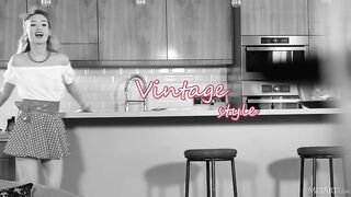 Vintage Style – Kelly Collins Trailer (MetArt)