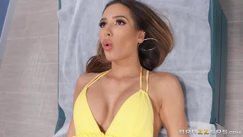 (BrazzersExxtra) Desiree Dulce Clitical Check Up