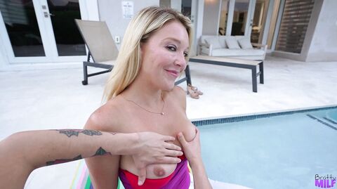 Laura Bentley Stepmom Has No Regrets - Bratty MILF