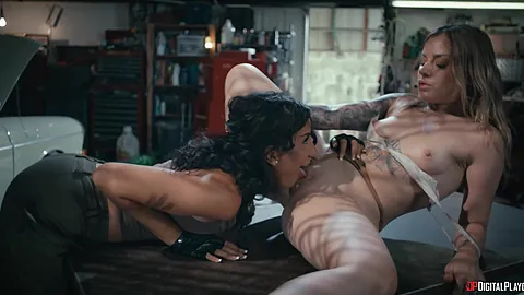 Anna Claire Clouds, Roxie Sinner, Victor Ray Hot - Digital Playground