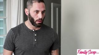 Bad Dad Jokes Lead To Swap Family Sex - S4:E8