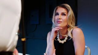 Seductive Mob Wife Andi Toys With Young Detective - Van Wylde, Andi Avalon (2026-01-11)