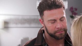 Worth The Long Drive - Seth Gamble, Lily LaBeau (2026-01-12)