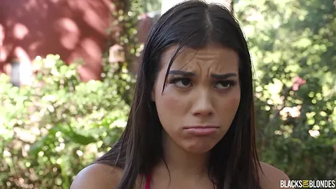 Beautiful Lilith Grace Rides Cowboy Slim Poke BBC