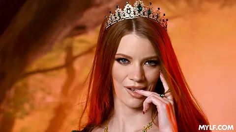 Erin Everheart - The Wicked Witch Needs a Creamy Spell Right on the Kisser