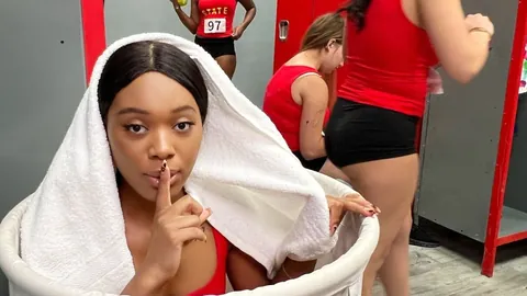 Journey Love - Stretching The Track Star - Lets Post It - Mofos