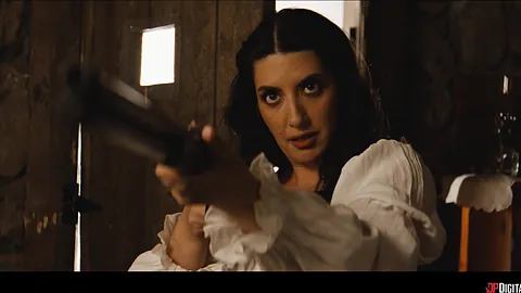 Sarah Arabic - The Drifter - Part 2 - Digital Playground