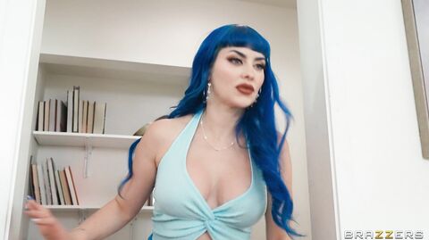 Jewelz Blu - This Ass Your Phone You Choose