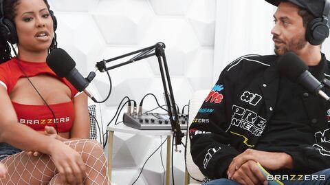 Kira Noir - The Brazzers Podcast: Episode 20 - Brazzers Exxtra