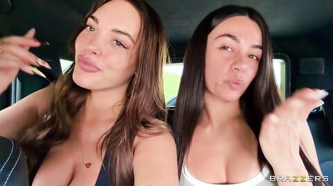 Martina Smeraldi & Alanna Pow - Fiending For A Threesome