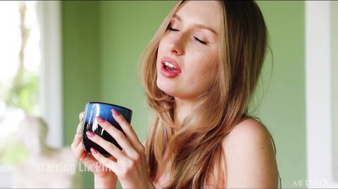 Lia Pink - Milk Tea